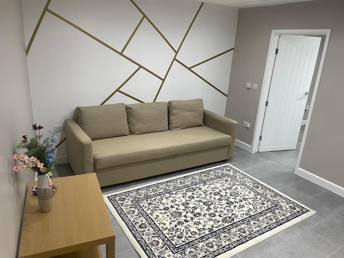 One Bedroom Apartment Goodmayes Exteriér fotografie